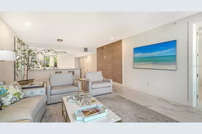 5461 Gulf Of Mexico Drive #304, Longboat Key, FL 34228 - Photo 13