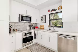 5239 Heron Way, Sarasota, FL 34231 - Photo 21