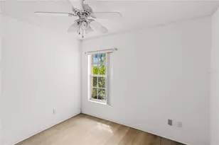 1002 Nicene Ct, Sun City Center, FL 33573 - Photo 15