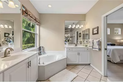 7907 Ashley Circle, Bradenton, FL 34201 - Photo 17