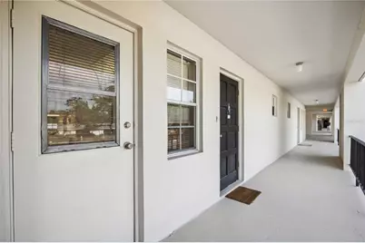 7461 W Country Club Drive N #207, Sarasota, FL 34243 - Photo 3