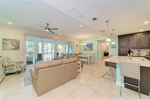 391 Aruba Cir, Bradenton, FL 34209 - Photo 7