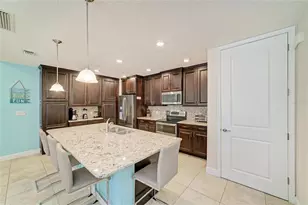 391 Aruba Cir, Bradenton, FL 34209 - Photo 17