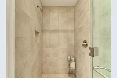 391 Aruba Circle #101, Bradenton, FL 34209 - Photo 29