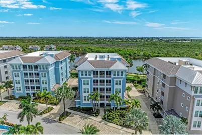 391 Aruba Circle #101, Bradenton, FL 34209 - Photo 3