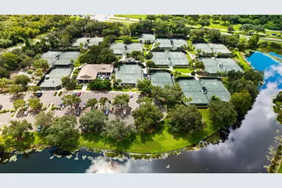7047 Vilamoura Place, Lakewood Ranch, FL 34202 - Photo 43