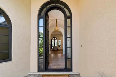 7047 Vilamoura Place, Lakewood Ranch, FL 34202 - Photo 5