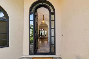 7047 Vilamoura Pl, Lakewood Ranch, FL 34202 - Photo 5