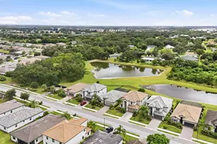 11106 Copperlefe Dr, Bradenton, FL 34212 - Photo 3