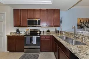 5528 Palmer Cir, Lakewood Ranch, FL 34211 - Photo 7