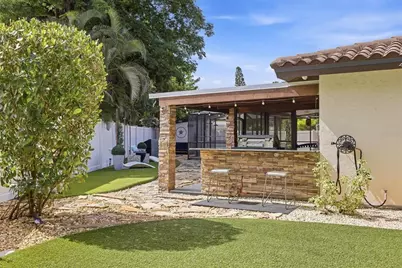 624 Saint Andrews Drive, Sarasota, FL 34243 - Photo 47
