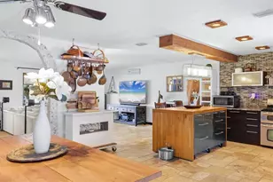 624 St Andrews Dr, Sarasota, FL 34243 - Photo 25