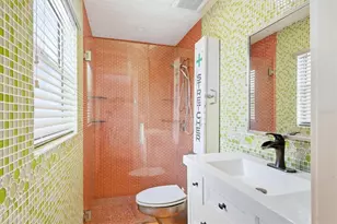 624 St Andrews Dr, Sarasota, FL 34243 - Photo 31