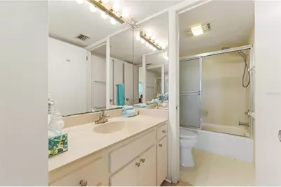 4119 61st Avenue Terrace W #404, Bradenton, FL 34210 - Photo 13
