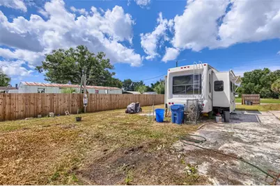 4929 Victoria Avenue, Sarasota, FL 34233 - Photo 13