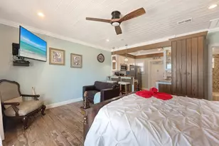 3453 Gulf of Mexico Dr, Longboat Key, FL 34228 - Photo 17