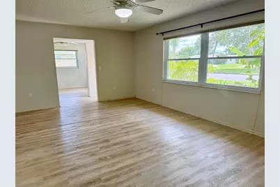 5109 Medalist Road, Sarasota, FL 34243 - Photo 3