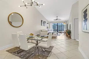 6648 Tannin Ln, Naples, FL 34109 - Photo 9