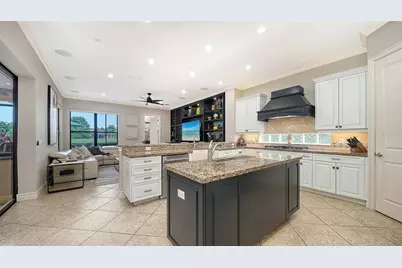 7501 Mizner Reserve Court, Bradenton, FL 34202 - Photo 19