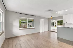 2315 Amherst Ave, Bradenton, FL 34207 - Photo 5