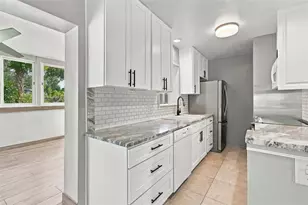2315 Amherst Ave, Bradenton, FL 34207 - Photo 13