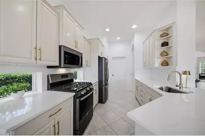7029 Lennox Place, University Park, FL 34201 - Photo 21