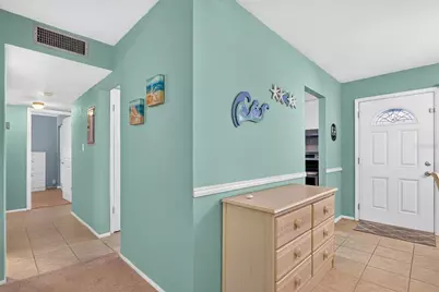 5853 Palm Lane #B7, Bradenton, FL 34207 - Photo 15