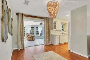 2503 Bispham Rd, Sarasota, FL 34231 - Photo 13