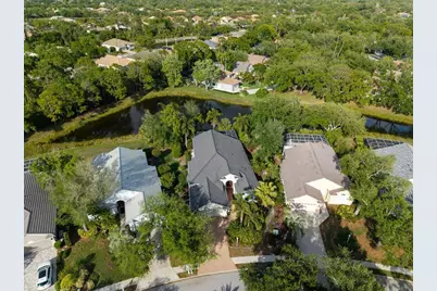 7117 Victoria Circle, University Park, FL 34201 - Photo 1