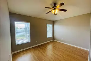 1822 Raven Glen Dr, Ruskin, FL 33570 - Photo 15