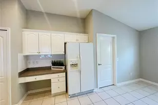 1822 Raven Glen Dr, Ruskin, FL 33570 - Photo 11
