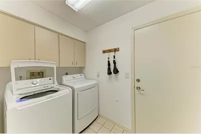 3952 Wilshire Circle E #166, Sarasota, FL 34238 - Photo 35