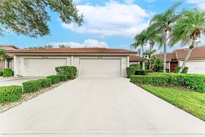 3952 Wilshire Circle E #166, Sarasota, FL 34238 - Photo 3