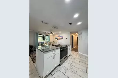 2726 49th Avenue W #2726, Bradenton, FL 34207 - Photo 9