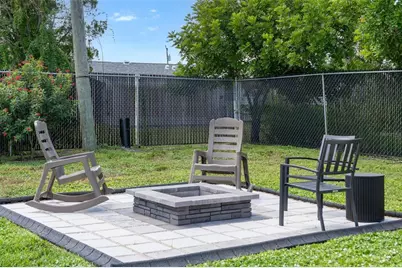 8081 Cascadas Avenue, North Port, FL 34287 - Photo 35