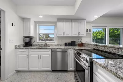 8081 Cascadas Avenue, North Port, FL 34287 - Photo 3