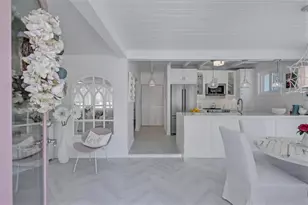 643 Calle Del Otono, Sarasota, FL 34242 - Photo 9
