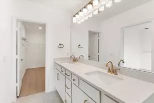6559 Silverstar Dr, Sarasota, FL 34240 - Photo 19