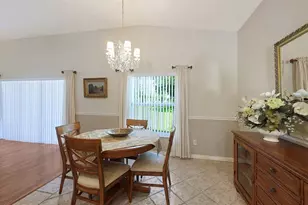 4933 Thames Ln, Sarasota, FL 34238 - Photo 13