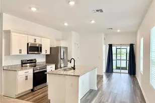 10451 Ladybug Cv, Parrish, FL 34219 - Photo 7