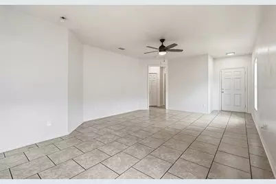 3520 17th Street Court E, Bradenton, FL 34208 - Photo 9