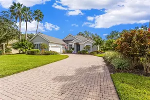 5109 96th St E, Bradenton, FL 34211 - Photo 9