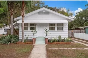 918 16th St W, Bradenton, FL 34205 - Photo 1