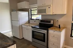 330 Beverly Rd, Venice, FL 34293 - Photo 5