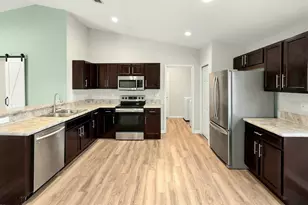 6008 162nd Ave E, Parrish, FL 34219 - Photo 15