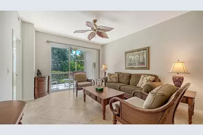 4655 Tower Hill Lane #2414, Sarasota, FL 34238 - Photo 3