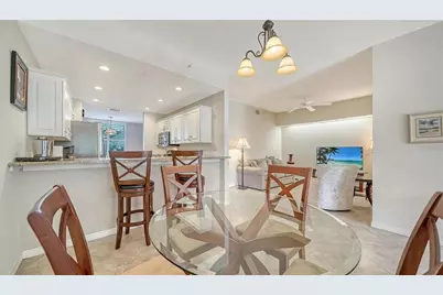 4655 Tower Hill Lane #2414, Sarasota, FL 34238 - Photo 11