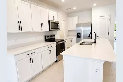 6312 Silverstar Drive, Sarasota, FL 34240 - Photo 5