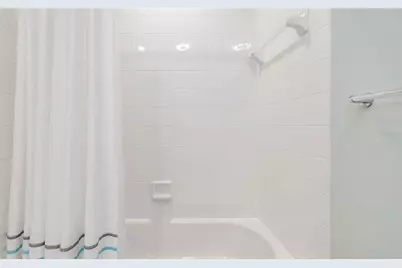 7632 Bergamo Avenue, Sarasota, FL 34238 - Photo 29