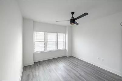 1420 Lakefront Drive #2103, Sarasota, FL 34240 - Photo 15